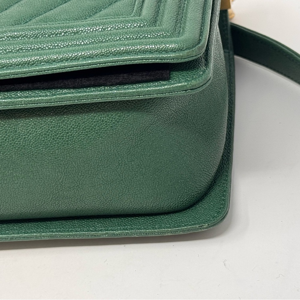 💎💯CHANEL Caviar Green Chevron Le Boy Bag 💎 - Picture 7 of 12